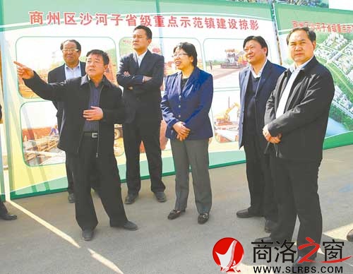 市長陳俊深入沙河子省級重點(diǎn)示范鎮(zhèn)指導(dǎo)項(xiàng)目建設(shè)